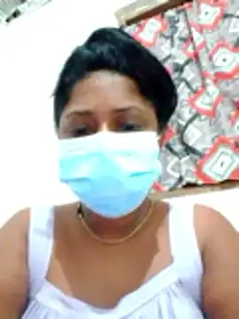 Snapshot of boosypussy chatting on 06-10-26, 10:44 boosypussy online show from 06-10-26, 10:44