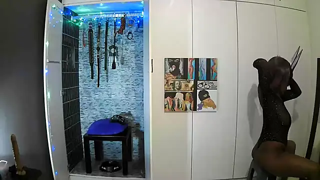 BaDSubMiss online show from 09-23-25, 04:19