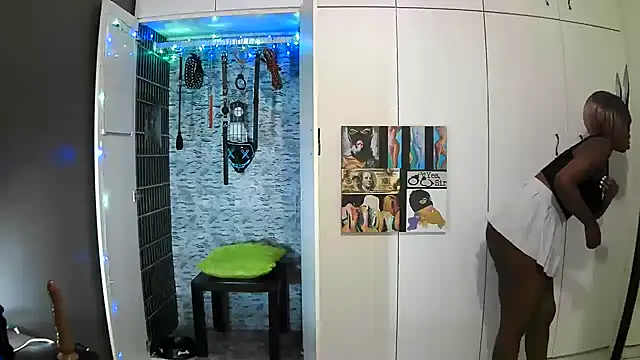 BaDSubMiss online show from 09-29-25, 04:30