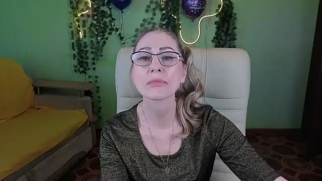 Snapshot of Habibi_Honeyy chatting on 09-14-25, 11:54 Habibi Honeyy online show from 09-14-25, 11:54
