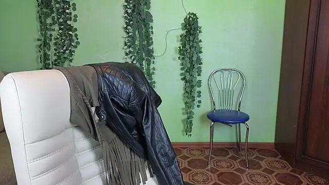 Habibi Honeyy online show from 11-25-25, 11:21