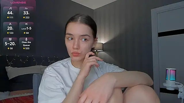 sweete chantal online show from 03-17-26, 07:28