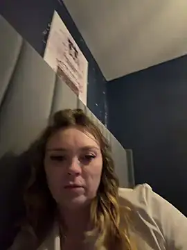 Snapshot of Star-36 chatting on 01-19-26, 07:45 Star-36 online show from 01-19-26, 07:45