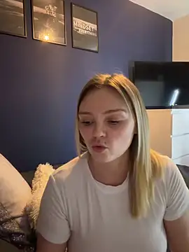 Snapshot of Star-36 chatting on 02-26-26, 01:33 Star-36 online show from 02-26-26, 01:33