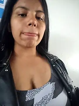 sasha roldann online show from 12-20-25, 01:58