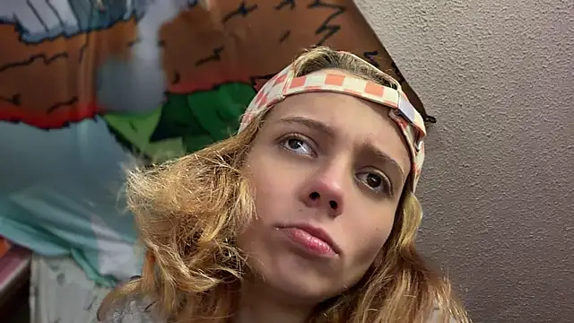 HodgeVibes online show from 04-22-26, 03:46