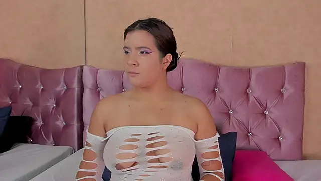 KARINAJTORRES online show from 04-01-26, 10:50