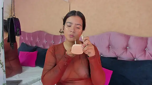 KARINAJTORRES online show from 04-17-26, 11:18