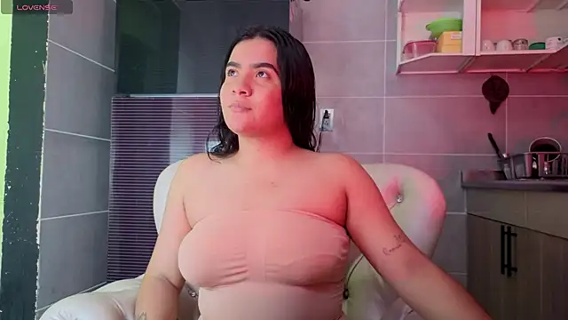 KARINAJTORRES online show from 11-29-25, 09:26