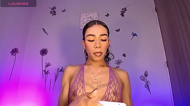 Barbydominant fetish online show from 10-27-25, 05:52