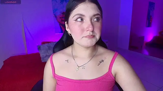 Snapshot of Celestee69 chatting on 10-11-25, 08:10 Celestee69 online show from 10-11-25, 08:10