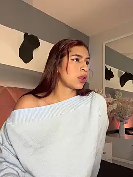 Bella Williiams online show from 12-21-25, 12:29