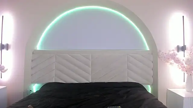 Bella Williiams online show from 07-06-26, 12:12