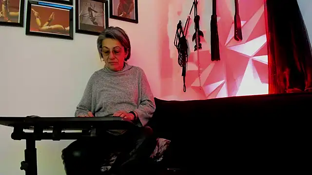 MistressNyx cg online show from 10-14-25, 02:17