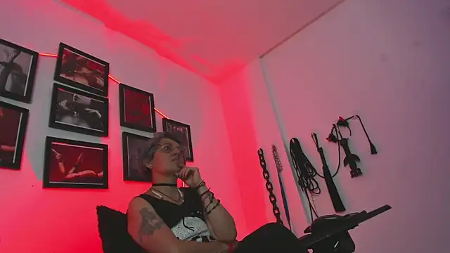 MistressNyx cg online show from 12-16-25, 03:05