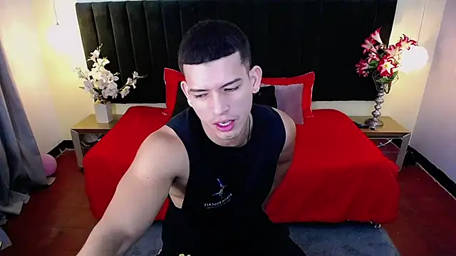 Snapshot of ethan_rodgers chatting on 09-16-25, 07:37 ethan rodgers online show from 09-16-25, 07:37
