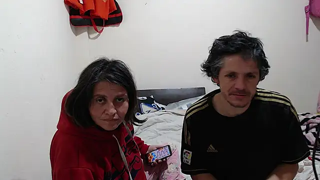 jade noah  online show from 09-15-25, 02:06