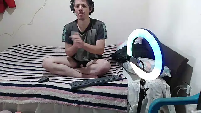 jade noah  online show from 10-02-25, 02:09