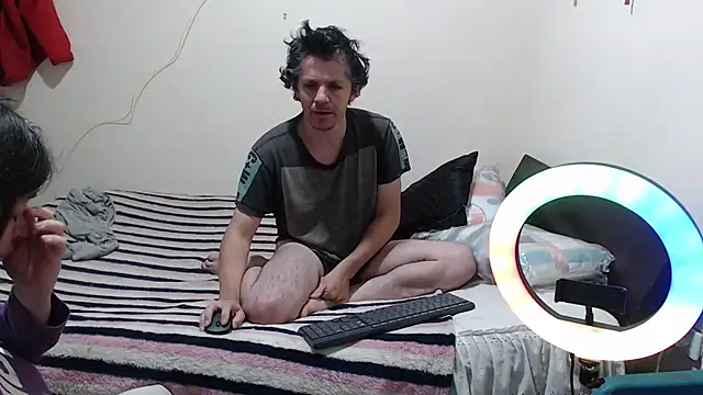 jade noah  online show from 10-03-25, 11:45