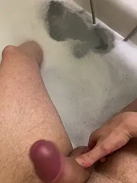 torrez69 online show from 04-12-26, 09:07