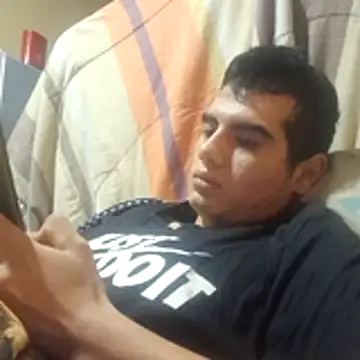 Snapshot of Ortiz3404 chatting on 05-31-26, 03:23 Ortiz3404 online show from 05-31-26, 03:23