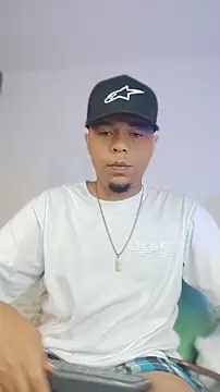 Snapshot of asmodeo_33 chatting on 03-02-26, 06:25 asmodeo 33 online show from 03-02-26, 06:25