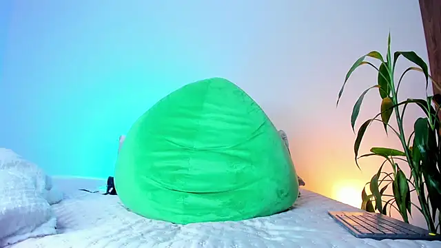 Snapshot of asmodeo_33 chatting on 11-09-25, 07:01 asmodeo 33 online show from 11-09-25, 07:01