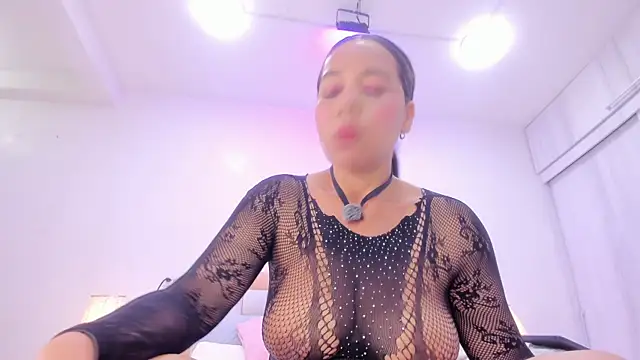 megan rous  online show from 02-19-26, 03:14