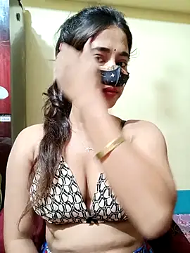 Snapshot of Nishi-2 chatting on 10-11-25, 12:44 Nishi-2 online show from 10-11-25, 12:44