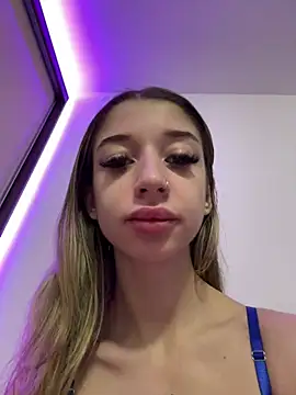 OdetteMason online show from 02-05-26, 05:47