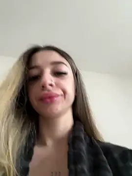 OdetteMason online show from 03-24-26, 05:40