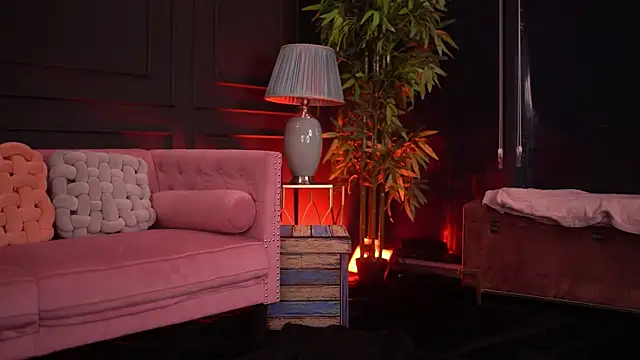 OdetteMason online show from 11-12-25, 04:49