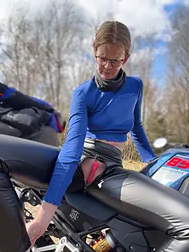 Bikergirl 97 online show from 03-23-26, 12:05