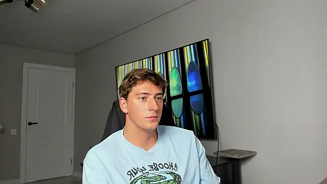Snapshot of DaniHort chatting on 06-15-26, 08:47 DaniHort online show from 06-15-26, 08:47