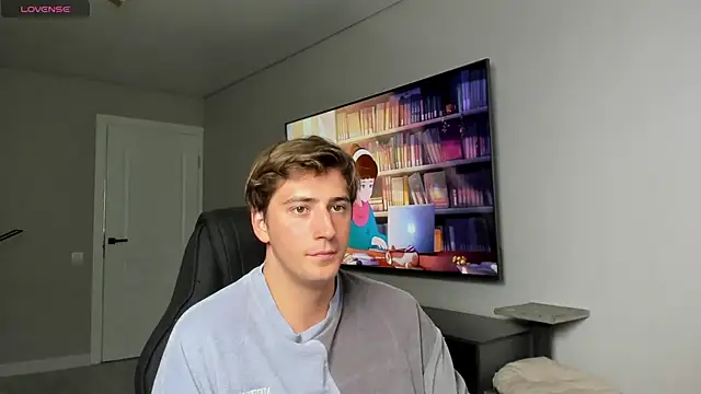 Snapshot of DaniHort chatting on 05-10-26, 08:29 DaniHort online show from 05-10-26, 08:29