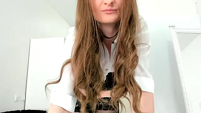 Kitty Player online show from 10-26-25, 08:04