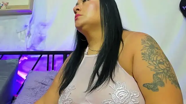 Clunita online show from 01-07-26, 04:23