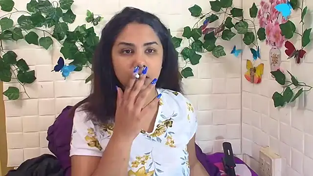 Snapshot of IndiaSexyStripper4u chatting on 09-16-25, 05:03 IndiaSexyStripper4u online show from 09-16-25, 05:03