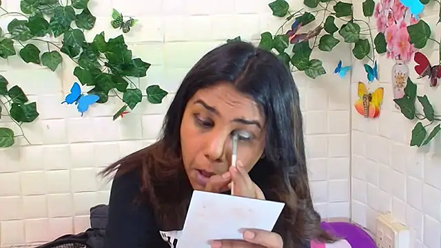 Snapshot of IndiaSexyStripper4u chatting on 09-24-25, 05:30 IndiaSexyStripper4u online show from 09-24-25, 05:30