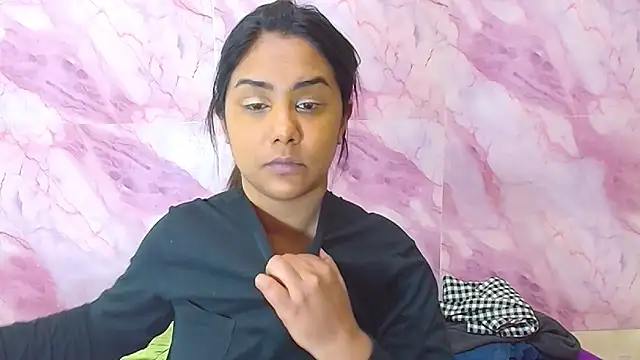 Snapshot of IndiaSexyStripper4u chatting on 09-17-25, 04:53 IndiaSexyStripper4u online show from 09-17-25, 04:53