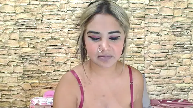 Snapshot of IndiaSexyStripper4u chatting on 07-25-26, 05:41 IndiaSexyStripper4u online show from 07-25-26, 05:41
