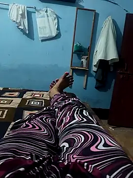 Sonirajpoot1 online show from 07-08-26, 04:24