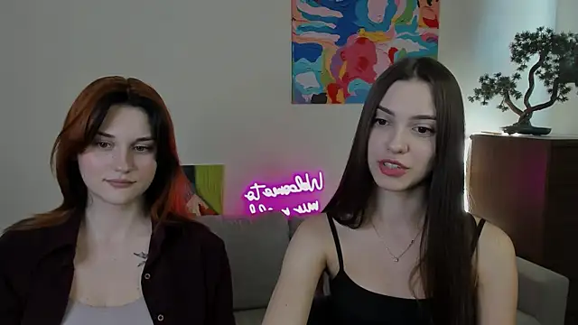 Snapshot of elza_rose chatting on 05-21-26, 09:39 elza rose online show from 05-21-26, 09:39