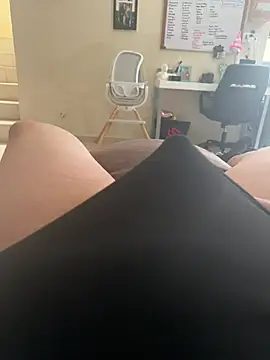 Snapshot of Ricomty chatting on 02-11-26, 05:57 Ricomty online show from 02-11-26, 05:57