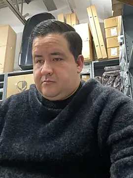 Snapshot of Ricomty chatting on 01-12-26, 07:53 Ricomty online show from 01-12-26, 07:53