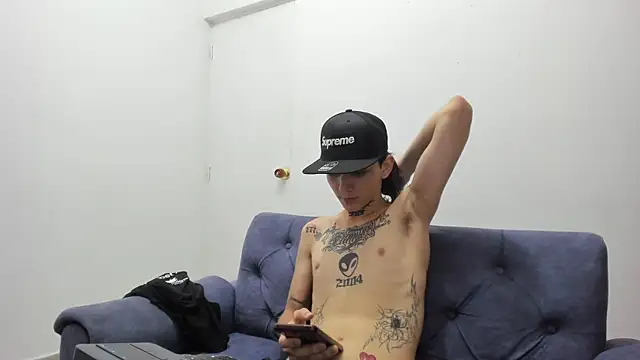 StraightBoy Nick online show from 04-06-26, 12:39