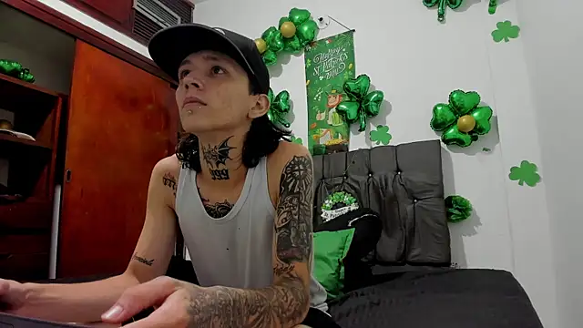 StraightBoy Nick online show from 03-31-26, 06:26