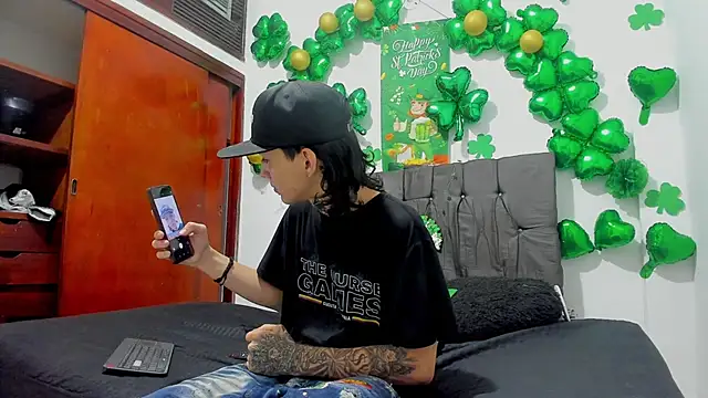 StraightBoy Nick online show from 03-20-26, 04:46