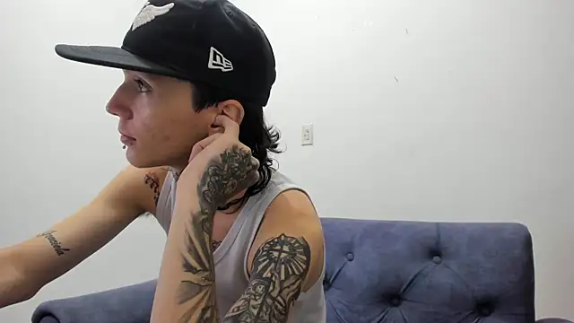 StraightBoy Nick online show from 04-03-26, 04:19