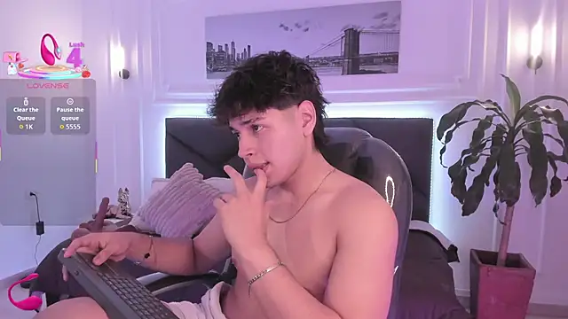 Jordan 24  online show from 11-18-25, 08:56